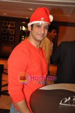 Sharman Joshi celebrate Christmas in Taj Land_s End on 25th Dec 2009 (9).JPG